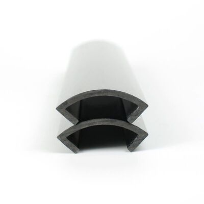 comprar Profiles extrudidos de PVC negro acabado Edificio semicircular Profil de plástico a medida Extrusión online manufacture