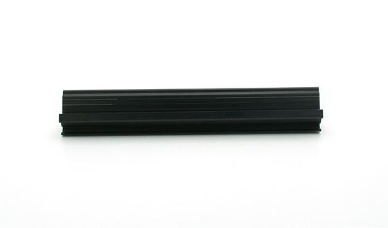 kaufen Kundenspezifische extrudierte PVC-Plattenstreifen aus Kunststoffprofilen, kundenspezifisch online manufacture