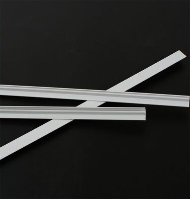 comprar Perfil de tira decorativa de pared de PVC Perfiles de plástico gris Personalizados online manufacture