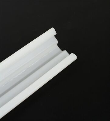 kopen Extrudeerd vierkant PVC decoratief profiel PC PVC diffuser buis plastic op maat online manufacture